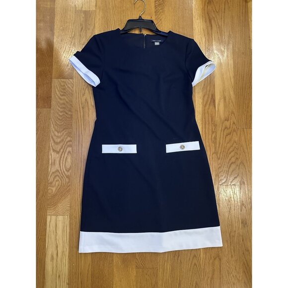 Tommy Hilfiger Navy Dress Size 6 – Classic Sleeveless Fit Flattering Chic Everyd - Picture 2 of 7